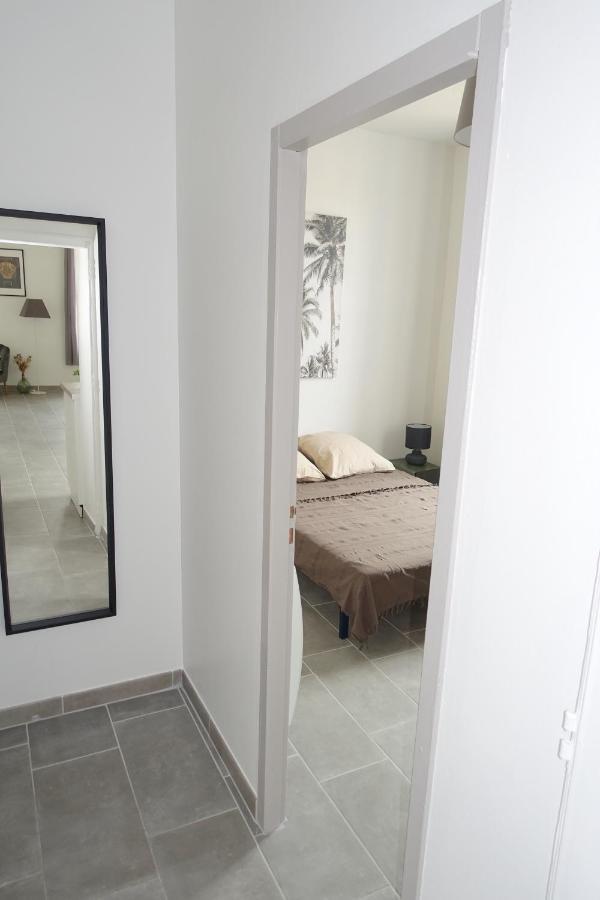 Maison Carree/Coeur Historique De Nimes - Superbe Appt 55M² 외부 사진