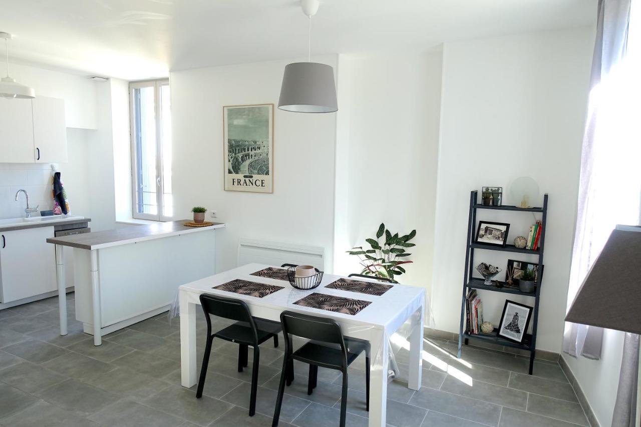 Maison Carree/Coeur Historique De Nimes - Superbe Appt 55M² 외부 사진
